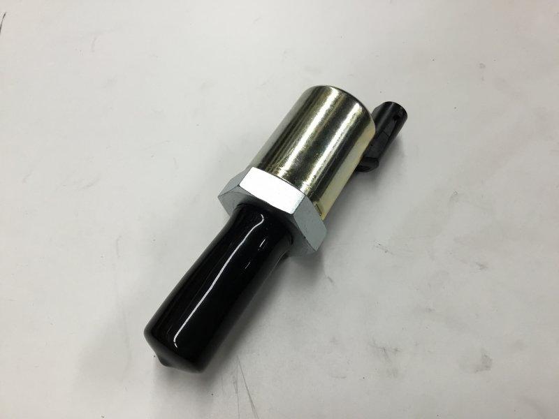 1878571C95, Navistar International, REGULATOR, FUEL PRESSURE, W/ CONNECTOR SEAL KIT - part number 1878571C95