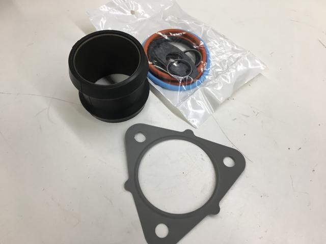 女性に人気！ International Navistar by 3007662C94 KIT, SEALS TURBO アイドル