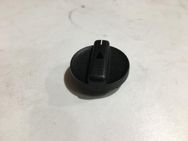 WEB82421A, Webasto, KNOB, REOSTAT TEMP CONTROL - part number WEB82421A