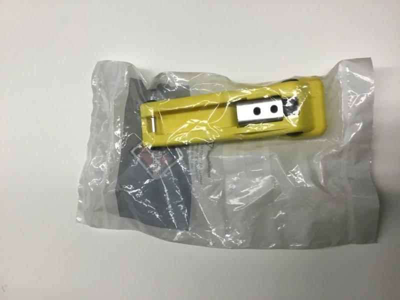 3674781C1, Navistar International, LATCH, BUMPER, FRONT, RUBBER - part number 3674781C1