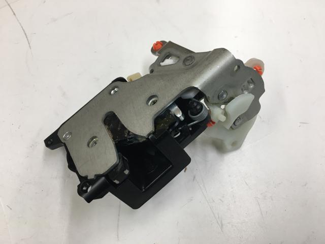 2593969C1, Navistar International, LATCH, RH DOOR MANUAL - part number 2593969C1
