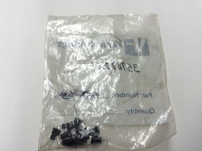 3578733C1, Navistar International, LIGHT - part number 3578733C1