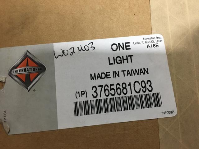 3765681C93, Navistar International, LIGHT HEAD LH AERO - part number 3765681C93