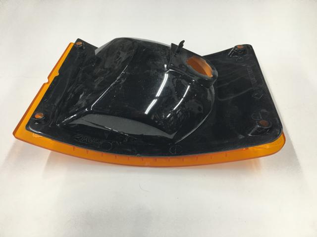 1661762C94, Navistar International, LIGHT TURN SIGNAL RIGHT - part number 1661762C94