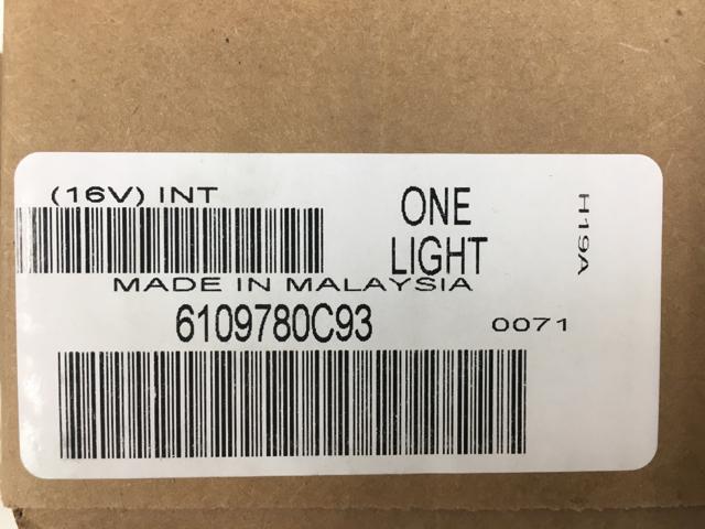 6109780C93, Navistar International, LIGHT,TURN SIGNAL,SIDE AUXIL - part number 6109780C93