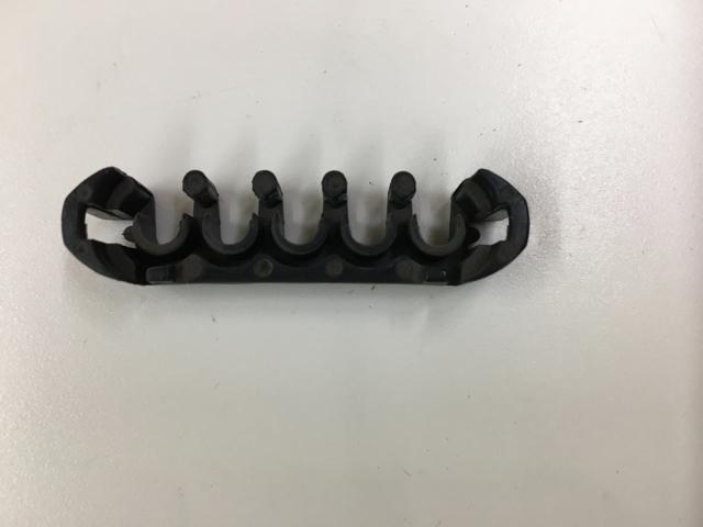 1661376C1, Navistar International, LOCK - part number 1661376C1