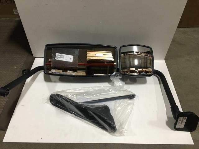 3561588C99, Navistar International, MIRROR, REARVIEW, STD, RH, FLAT AND CONVEX BLACK - part number 3561588C99