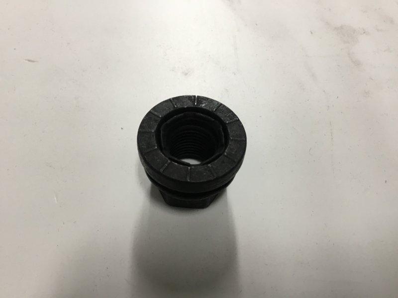 6011134C1, Navistar International, NUT, M14 X 1.5 W/WASHER - 6011134C1