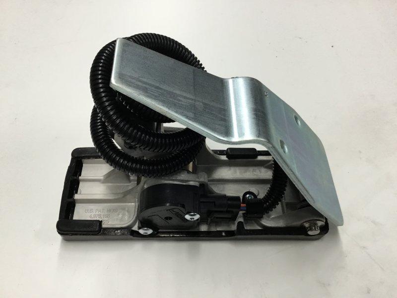 3525640C93, Navistar International, PEDAL, ACCELERATOR, ELECTRONIC - part number 3525640C93