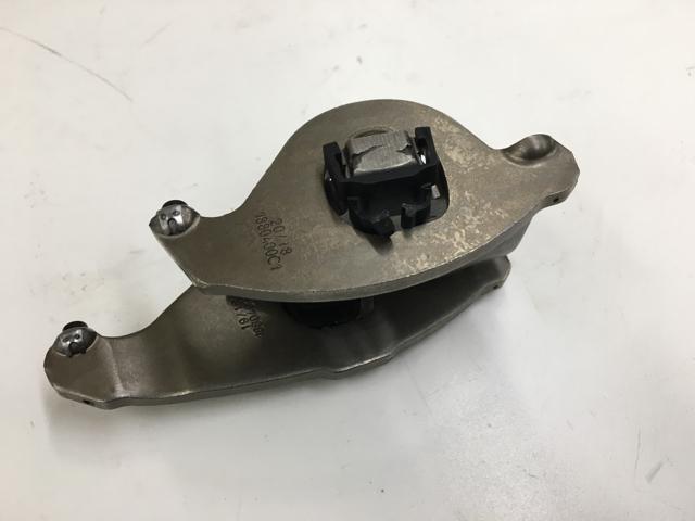 1880498C91, Navistar International, PLATE ASSY, ROCKER ARM, DUAL FULCRUM - part number 1880498C91