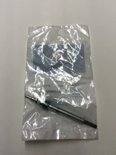 1843286C2, Navistar International, PLUG GLOW - part number 1843286C2