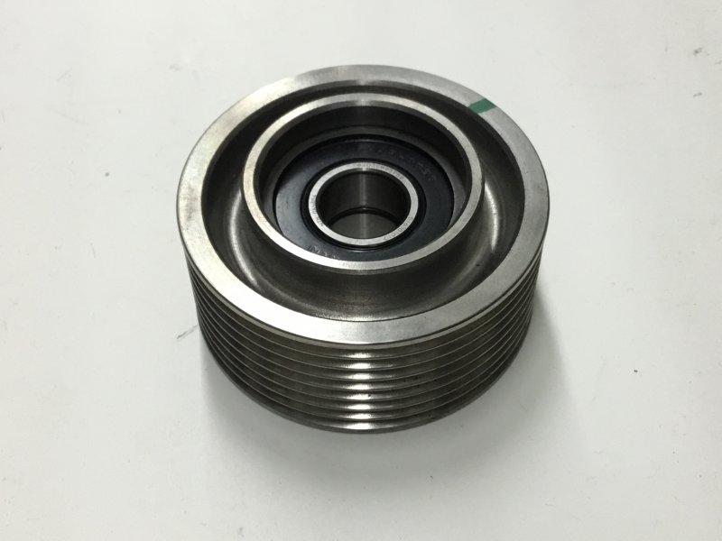 1832712C1, Navistar International, PULLEY, IDLER, BACKSIDE - part number 1832712C1