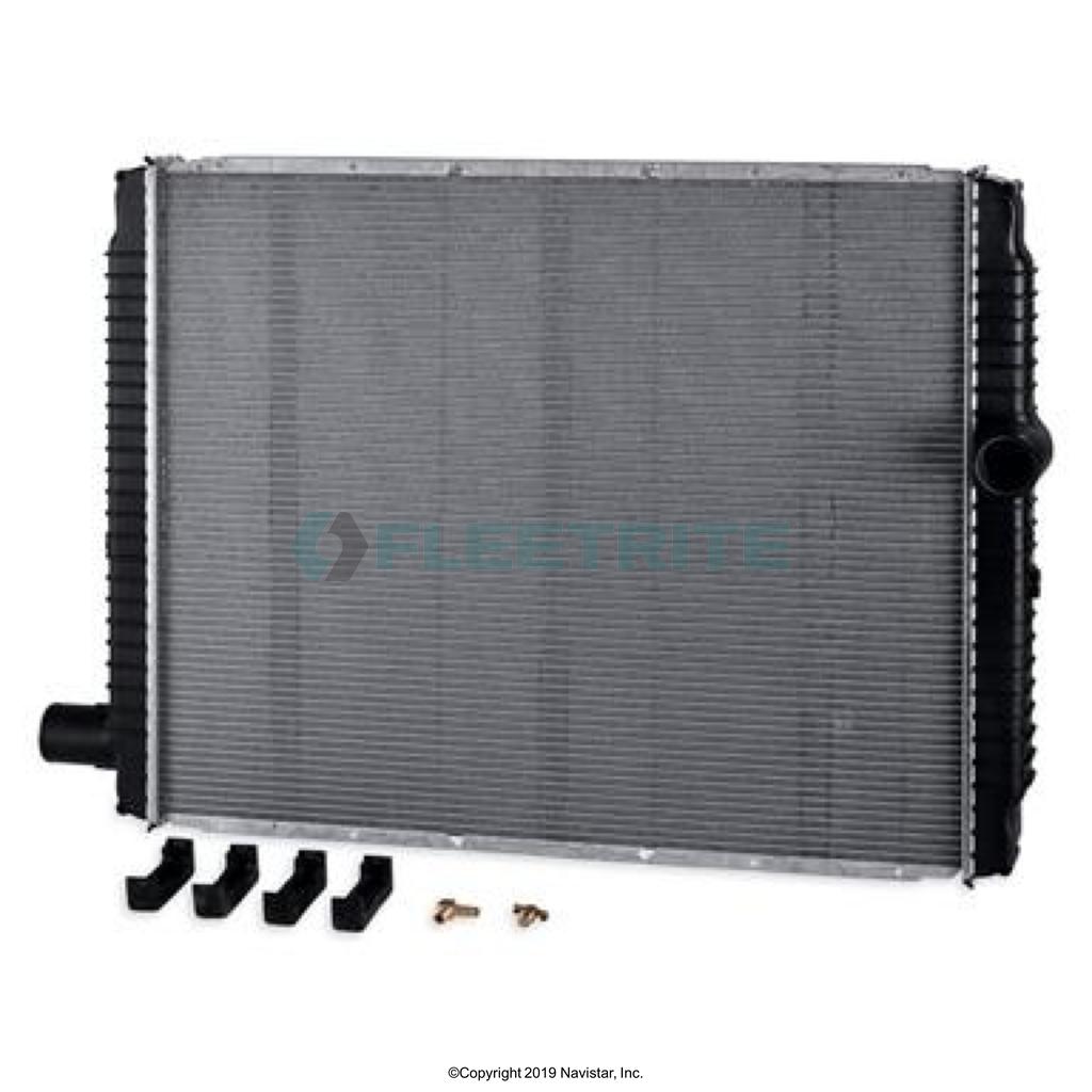 FLTRI92000307, Fleetrite, RADIATOR, 3 ROW STD COOLING, BOTTOM PIN MOUNTS ARE OFFSET, NO DRIVERSIDE BOTTOM CONNECTION, 33-5/8 X 28-1/8 X 2 IN. CORE SIZE, 2.5 IN. INLET, 2.5 IN.  - FLTRI92000307
