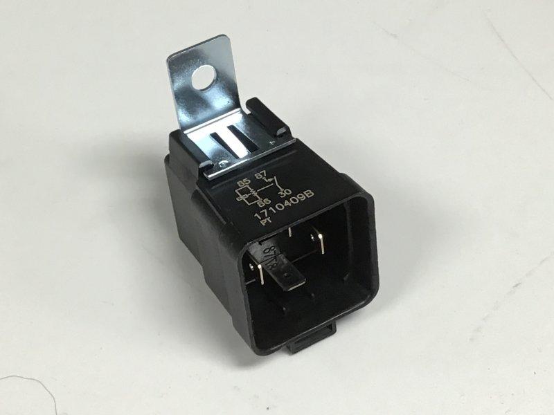 1661657C1, Navistar International, RELAY - part number 1661657C1