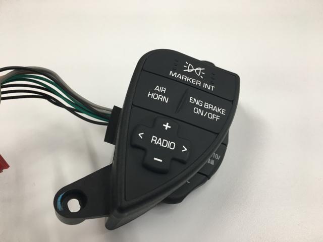 5013012R91, Navistar International, RENEWED STEERING WHEEL SWITCH - part number 5013012R91