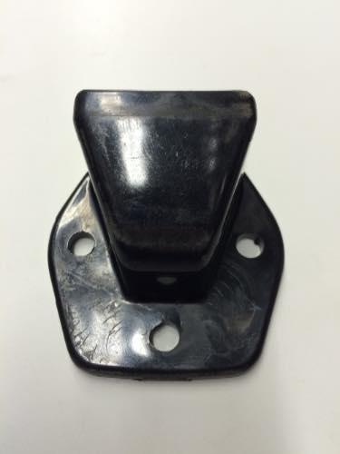 556946C1, Navistar International, Uncategorized, RETAINER - 556946C1