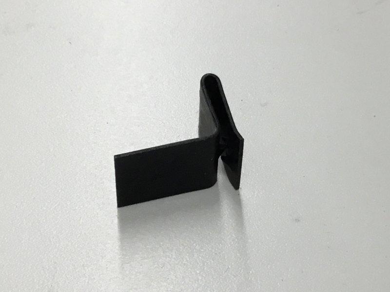 3596017C3, Navistar International, RETAINER, CLIP BUG SCREEN - part number 3596017C3