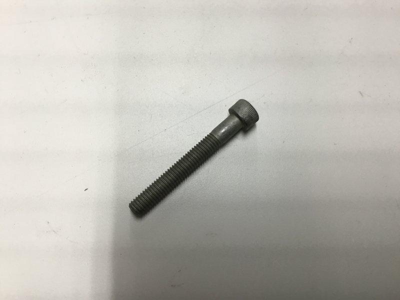 1696859C1, Navistar International, SCREW, 10-32 X 35MM - 1696859C1