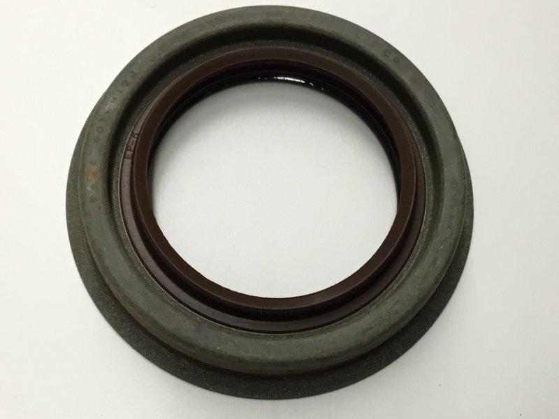 1691144C2, Navistar International, SEAL - part number 1691144C2