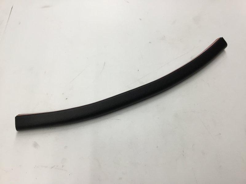 452848001, Navistar IC Bus , SEAL, BTM O/O ENT DOOR RUBBER - 452848001