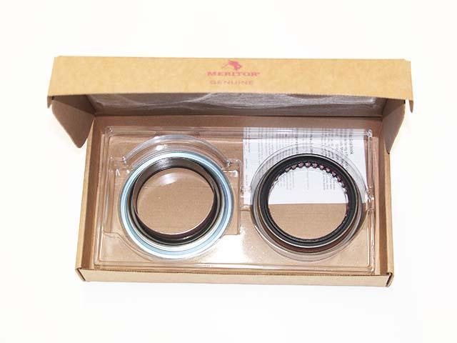 A11205Y2729, Meritor Transmissions & Differentials, Meritor - Trans & Differential A11205Y2729 - SEAL, FORWARD DIFF OUTPUT - part number A11205Y2729