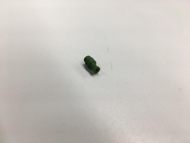 3600327C1, Navistar International, SEAL QUAD LOK SINGLE WIRE - part number 3600327C1