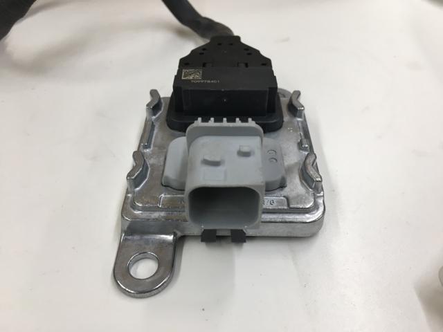 7099783C2, Navistar International, SENSOR, ASSEMBLY NOX 12V - part number 7099783C2