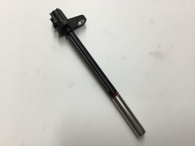 1835985C92, Navistar International, SENSOR, CRANK POSITION - part number 1835985C92