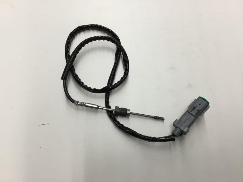 2604432C1, Navistar International, SENSOR, GAS TEMP, T3 - part number 2604432C1