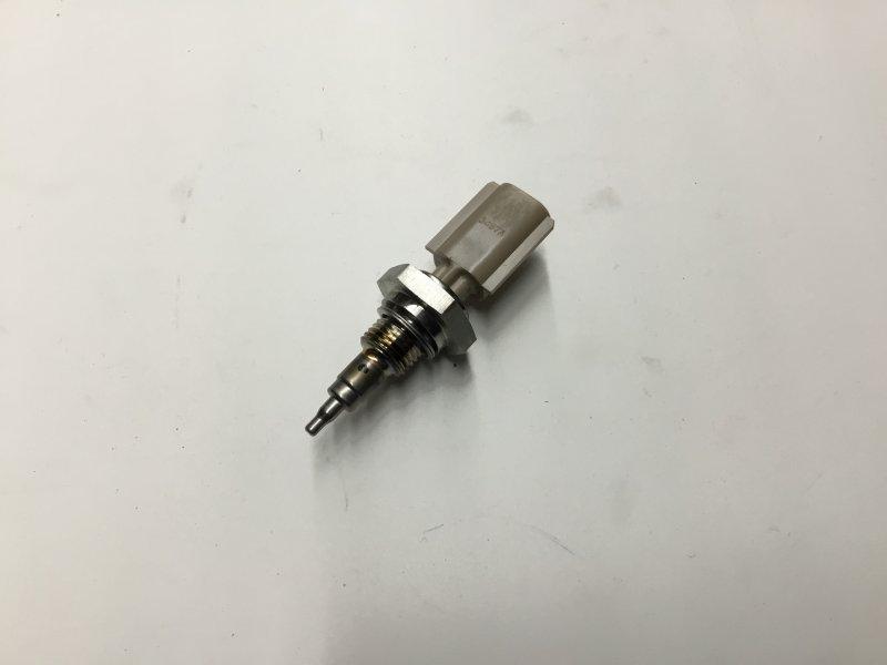 1845988C1, Navistar International, SENSOR, EXHAUST GAS TEMP - part number 1845988C1