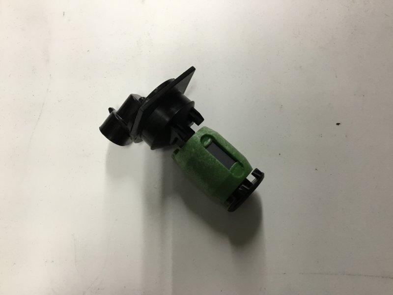 2599597C1, Navistar International, SENSOR, FLUID LEVEL - 2599597C1