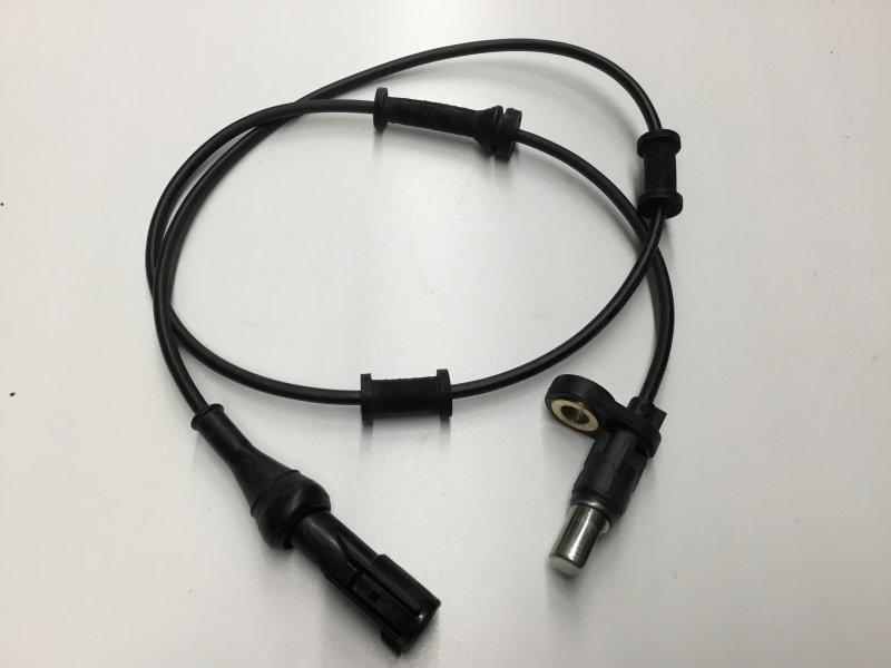 3586846C4, Navistar International, SENSOR, WHEEL SPEED, ABS - part number 3586846C4