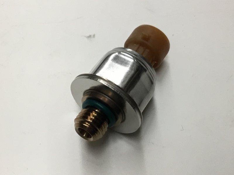 1845428C92, Navistar International, SENSOR INJECTOR CTRL PRESS - part number 1845428C92