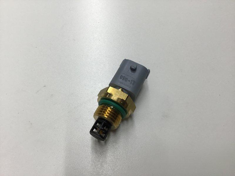 1836539C91, Navistar International, SENSOR, MANIFOLD TEMP VT365 - part number 1836539C91