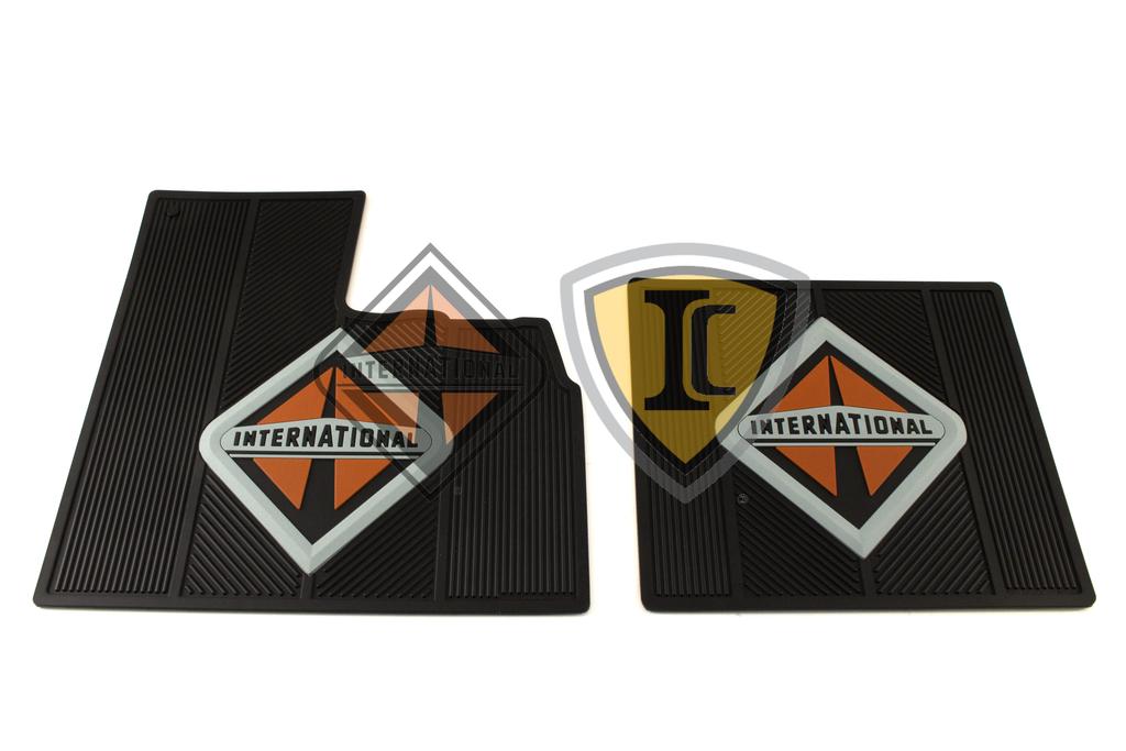 2504882C2, Navistar International, SET FLOOR MAT ALL 9000 SERIE - part number 2504882C2