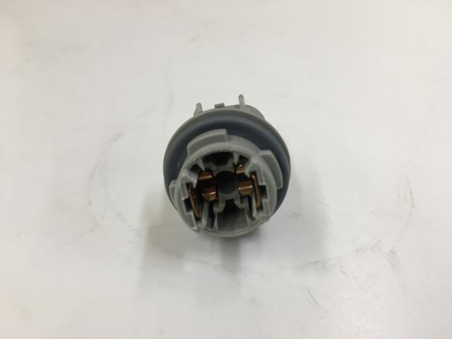 2601419C1, Navistar International, SOCKET, LAMP SIDE MARKER - part number 2601419C1