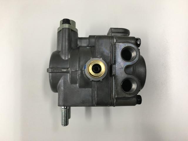 BXK021558 by Bendix VALVE, MODULATING, SPRING BRAKE, SR-7, 3