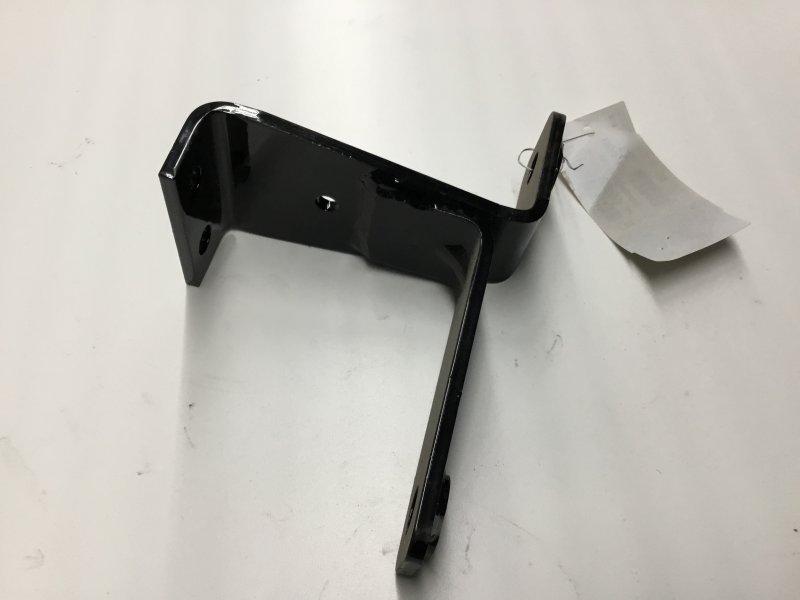 6090793C5, Navistar International, BRACKET, BUMPER - part number 6090793C5