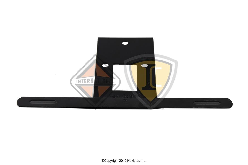 424536C2, Navistar International, BRACKET, LICENSE PLATE ASSY - part number 424536C2