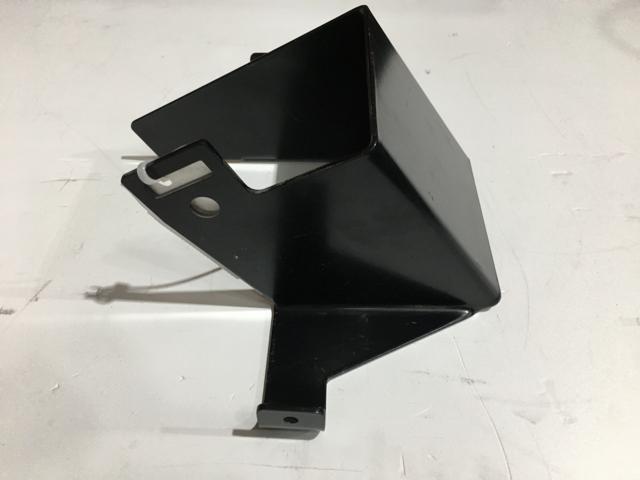 4062705C3, Navistar International, SUPPORT, RH FOG LIGHT BRACKET - part number 4062705C3