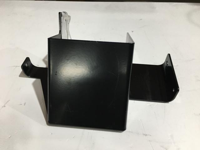 4062705C3, Navistar International, SUPPORT, RH FOG LIGHT BRACKET - part number 4062705C3