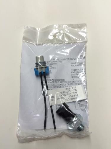 1699216C91, Navistar International, SWITCH, BACKUP LIGHT - part number 1699216C91