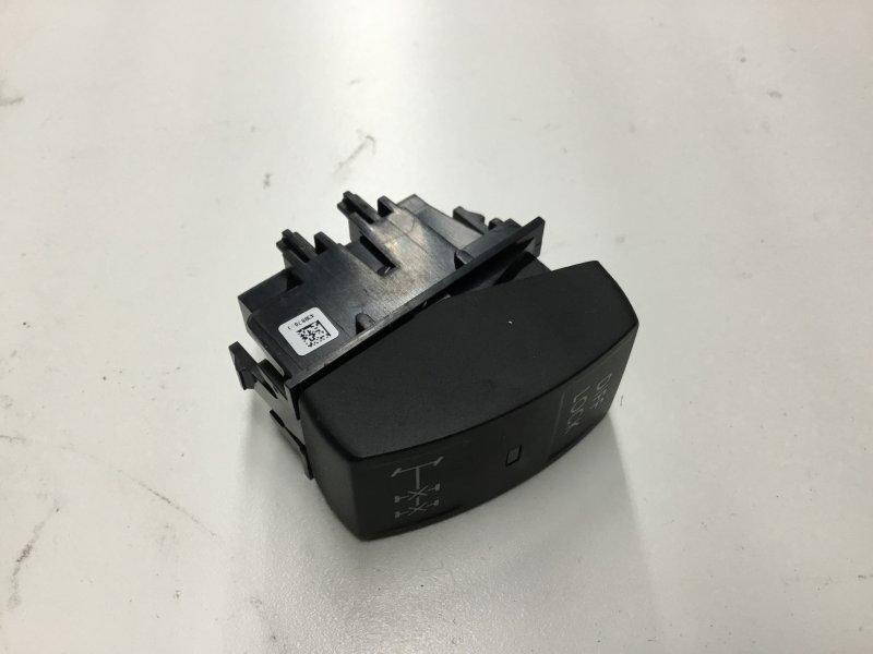 3766078C1, Navistar International, SWITCH, DIFFERENTIAL LOCK INDICATOR - part number 3766078C1