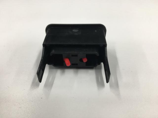 3563077C1, Navistar International, SWITCH, ELEC RETARDER ON/OFF - part number 3563077C1