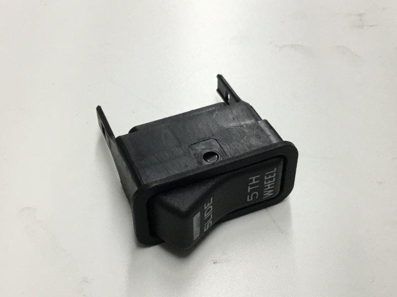 4035065C1, Navistar International, SWITCH, FIFTH WHEEL, ELECTRONIC, SLIDE - part number 4035065C1