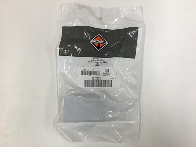 4019244C1, Navistar International, SWITCH, ELECT - part number 4019244C1