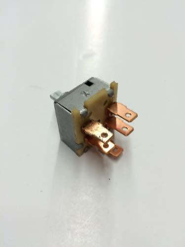 1661420C1, Navistar International, SWITCH, HEATER - part number 1661420C1