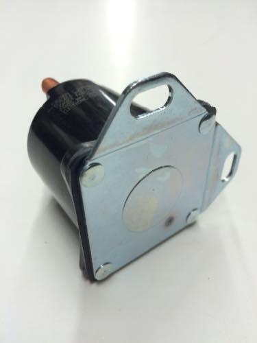 1693495C91, Navistar International, SWITCH, MAGNETIC 12V - part number 1693495C91