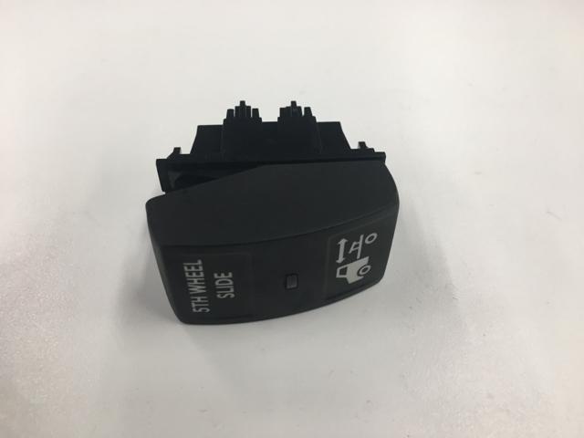 4102456C1, Navistar International, SWITCH, MULTIPLEX 5TH WHEEL - part number 4102456C1