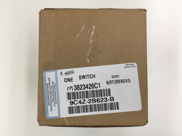 3823426C1, Navistar International, SWITCH, PARKING BRAKE, HYD, W/ PIGTAIL - part number 3823426C1